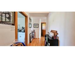 Living room - 3560 Island Pond Road, Skookumchuck, BC V0B2E0 Photo 11