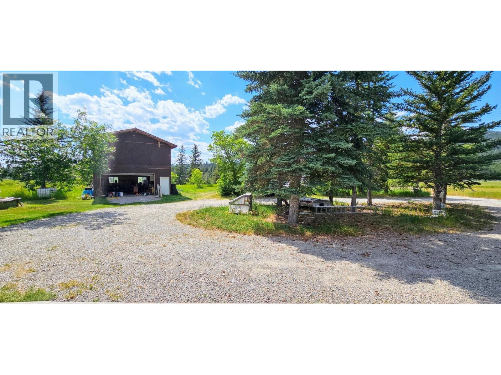 3560 ISLAND POND Road, Skookumchuck