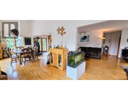 3560 Island Pond Road, Skookumchuck, BC V0B2E0 Photo 18