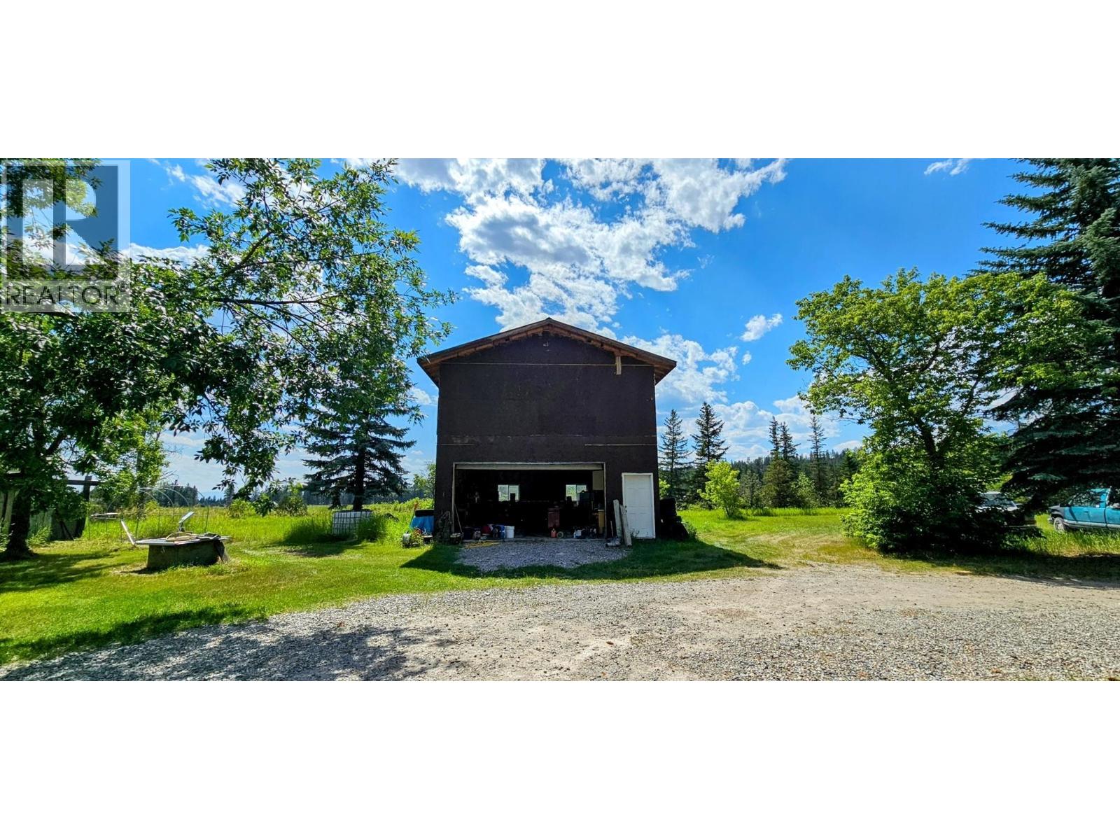 3560 ISLAND POND Road - 34