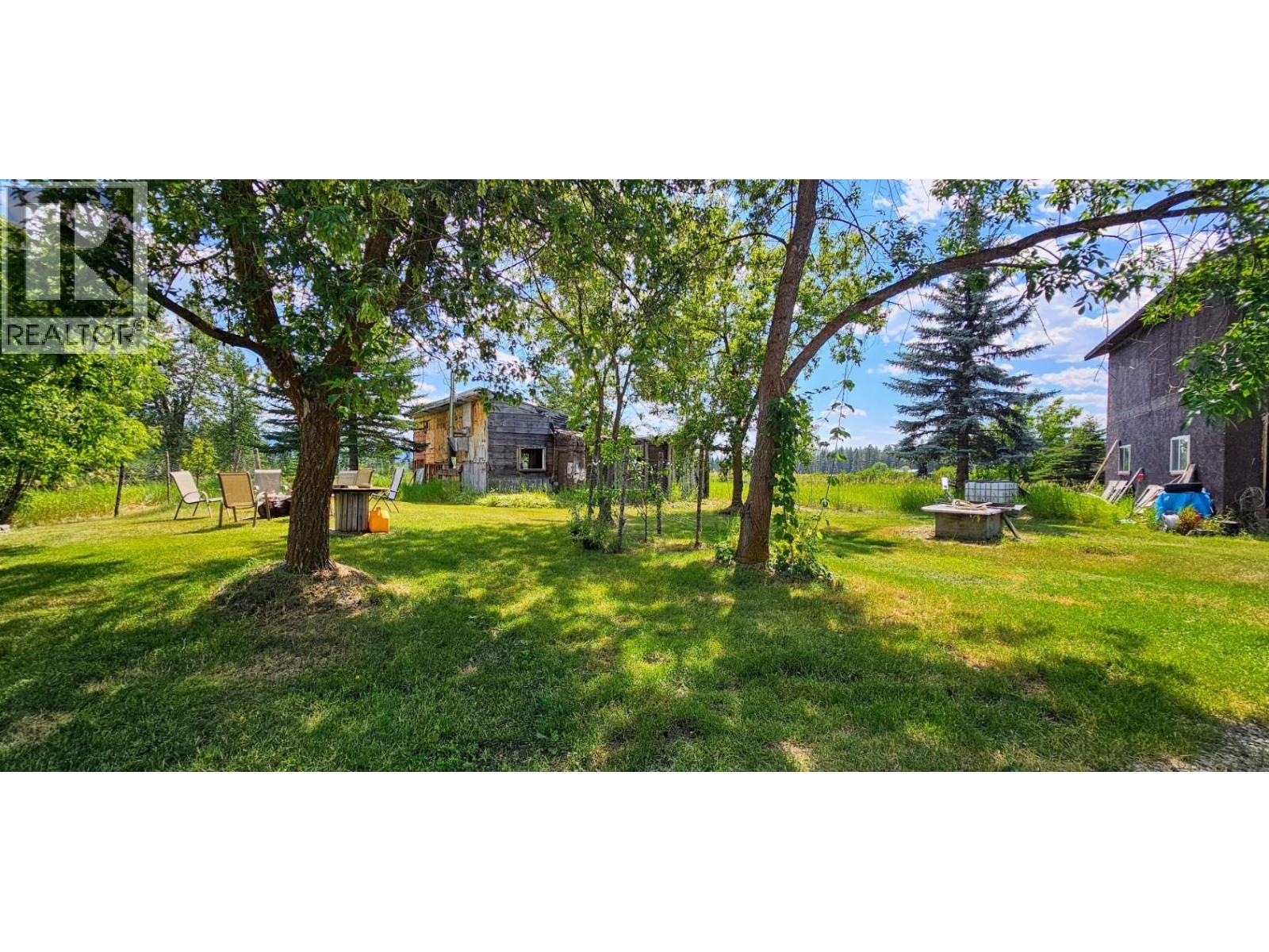 3560 ISLAND POND Road - 35