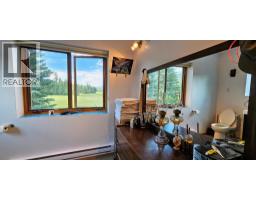 3560 Island Pond Road, Skookumchuck, BC V0B2E0 Photo 25
