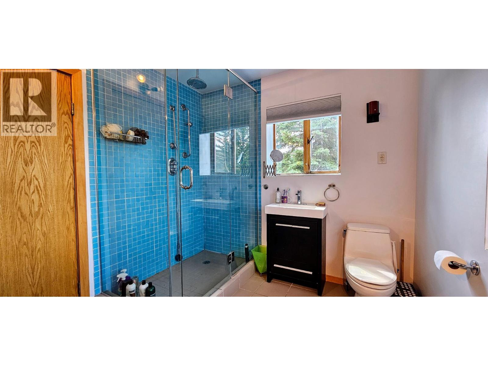 3560 ISLAND POND Road - 26