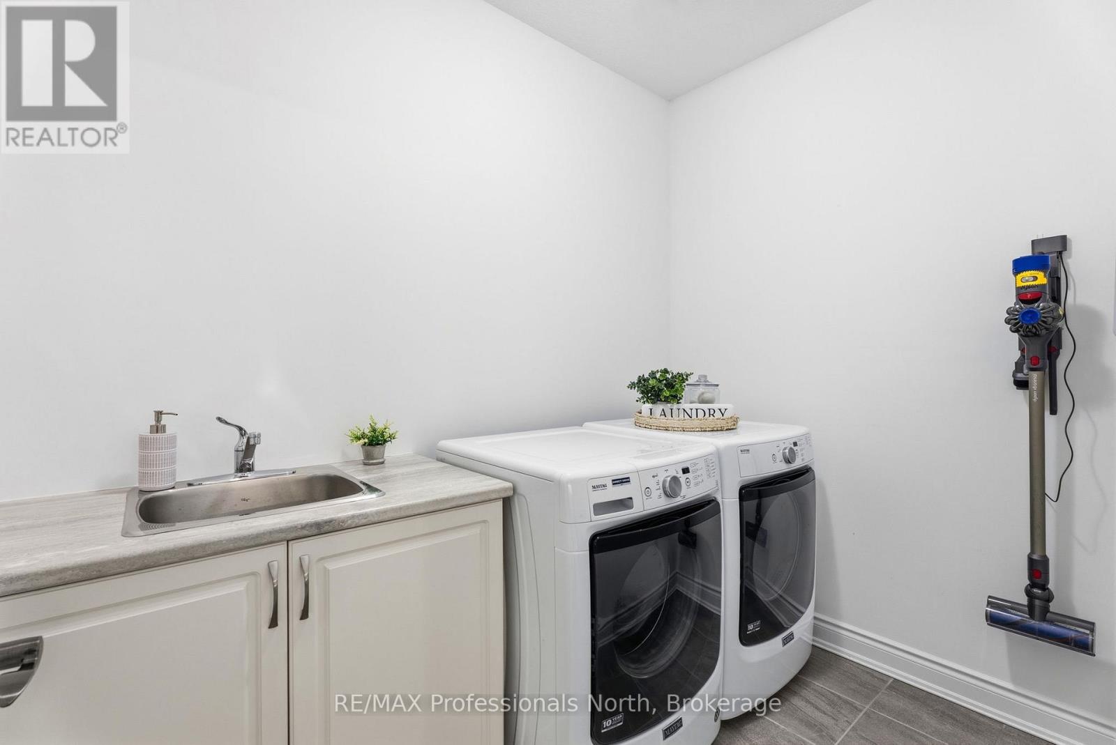 30 SERENITY PLACE — photo 27