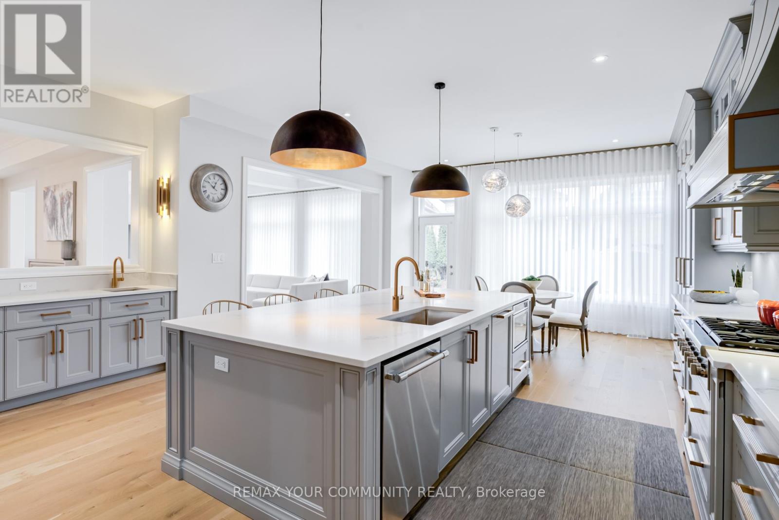 Single Family House for Sale in  CASAVANT COURT Vaughan (Patterson) 