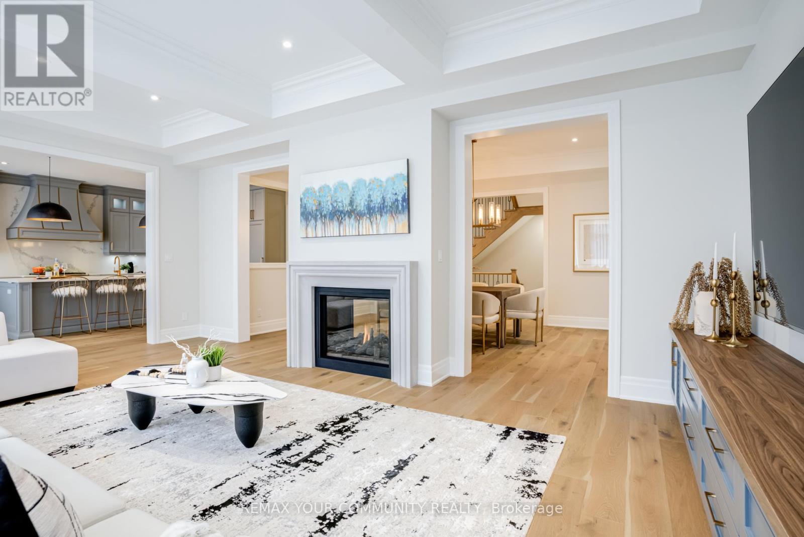 Single Family House for Sale in  CASAVANT COURT Vaughan (Patterson) 