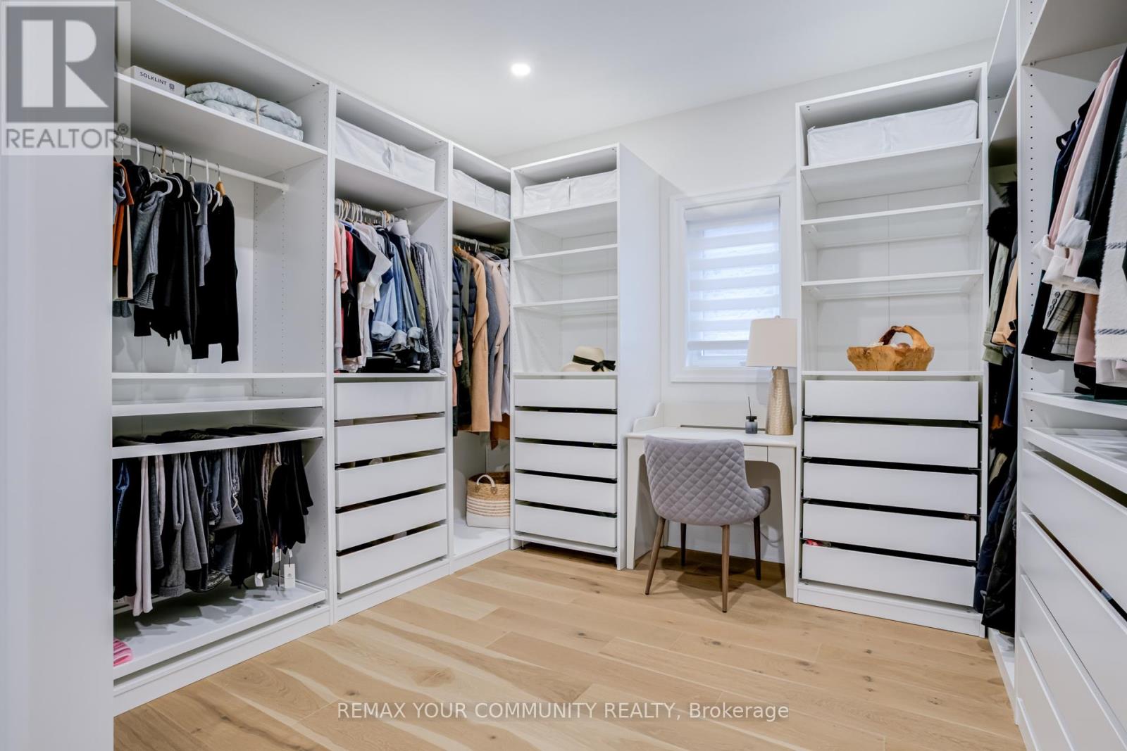 Single Family House for Sale in  CASAVANT COURT Vaughan (Patterson) 