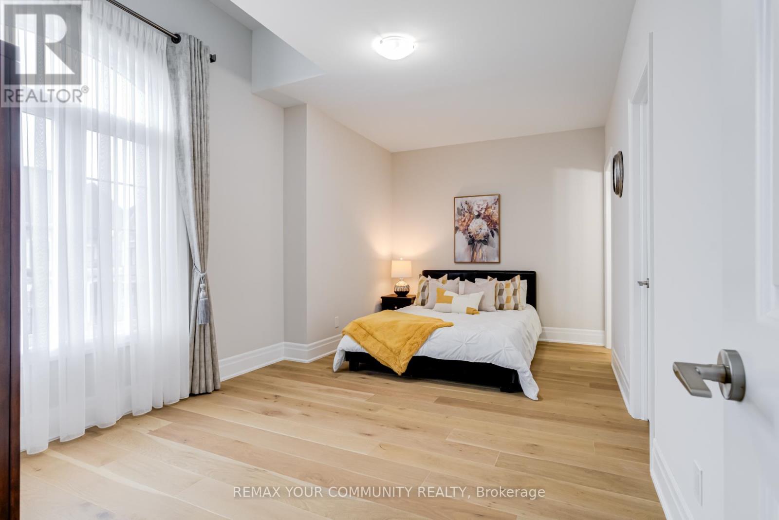 Single Family House for Sale in  CASAVANT COURT Vaughan (Patterson) 