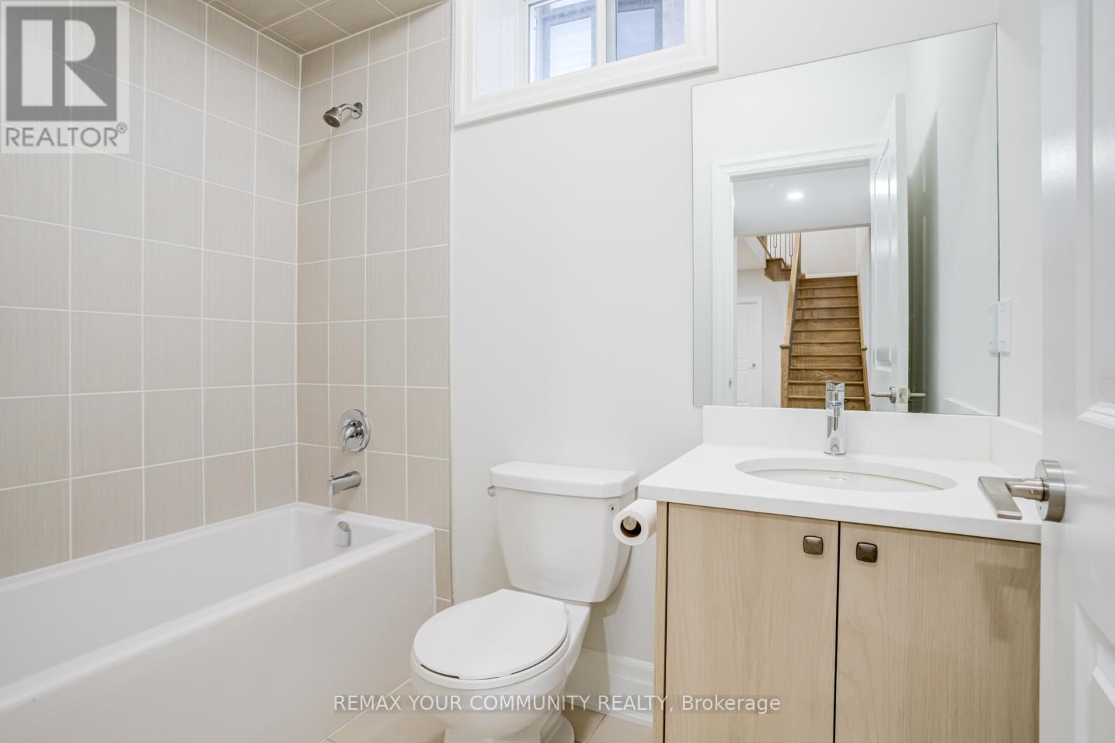 Single Family House for Sale in  CASAVANT COURT Vaughan (Patterson) 