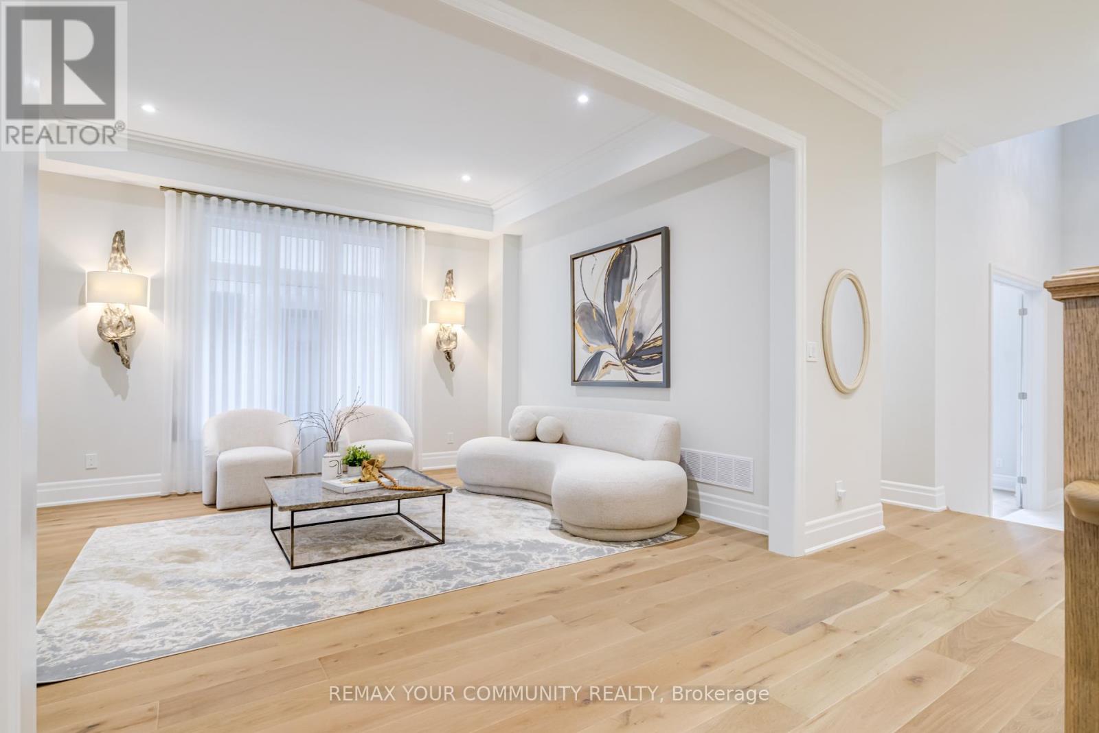 Single Family House for Sale in  CASAVANT COURT Vaughan (Patterson) 