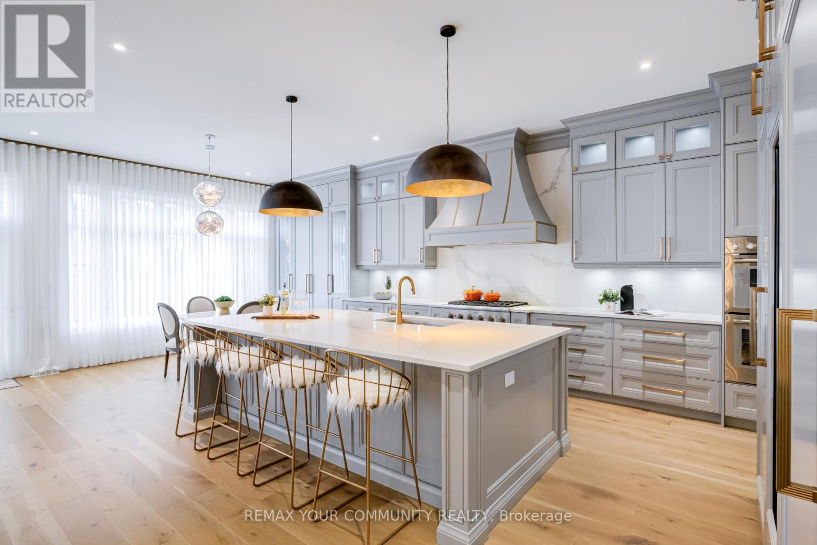 Single Family House for Sale in  CASAVANT COURT Vaughan (Patterson) 