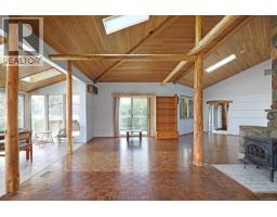 1550 Dalziel Rd, Denman Island, BC V0R1T0 Photo 17