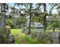 Hobby room - 1550 Dalziel Rd, Denman Island, BC V0R1T0 Photo 6
