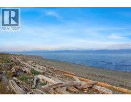 1550 Dalziel Rd, Denman Island, BC V0R1T0 Photo 46