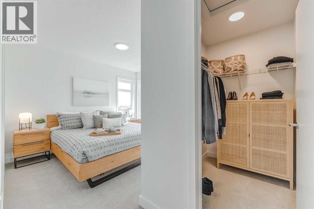 Single Family House for Sale in  Belmont Avenue SW Belmont Calgary 