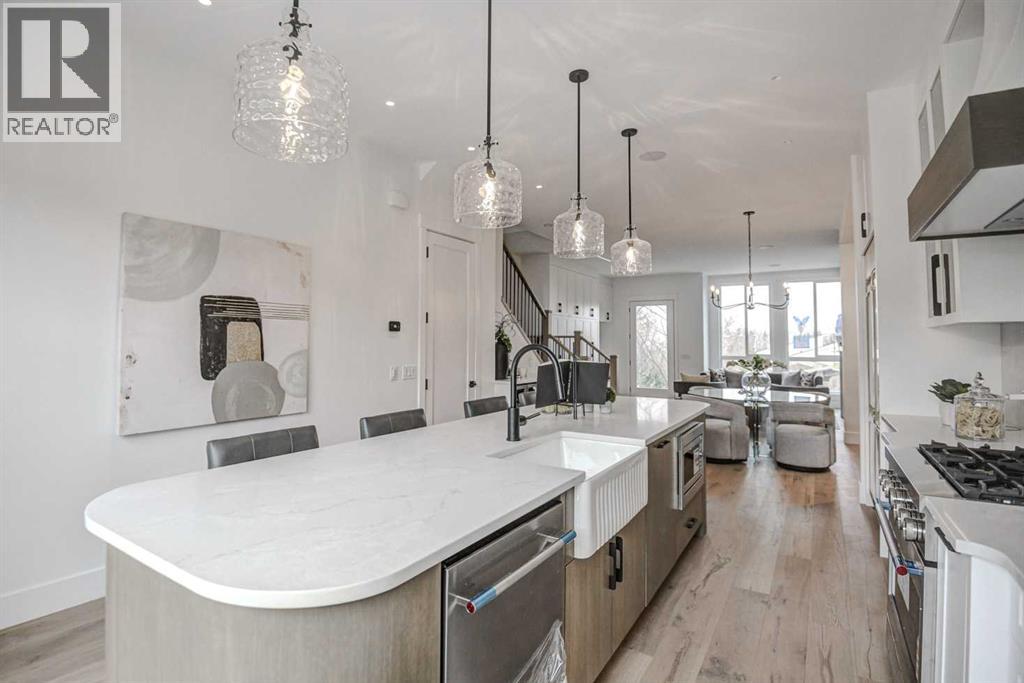 Single Family House for Sale in   Avenue NW Capitol Hill Calgary 