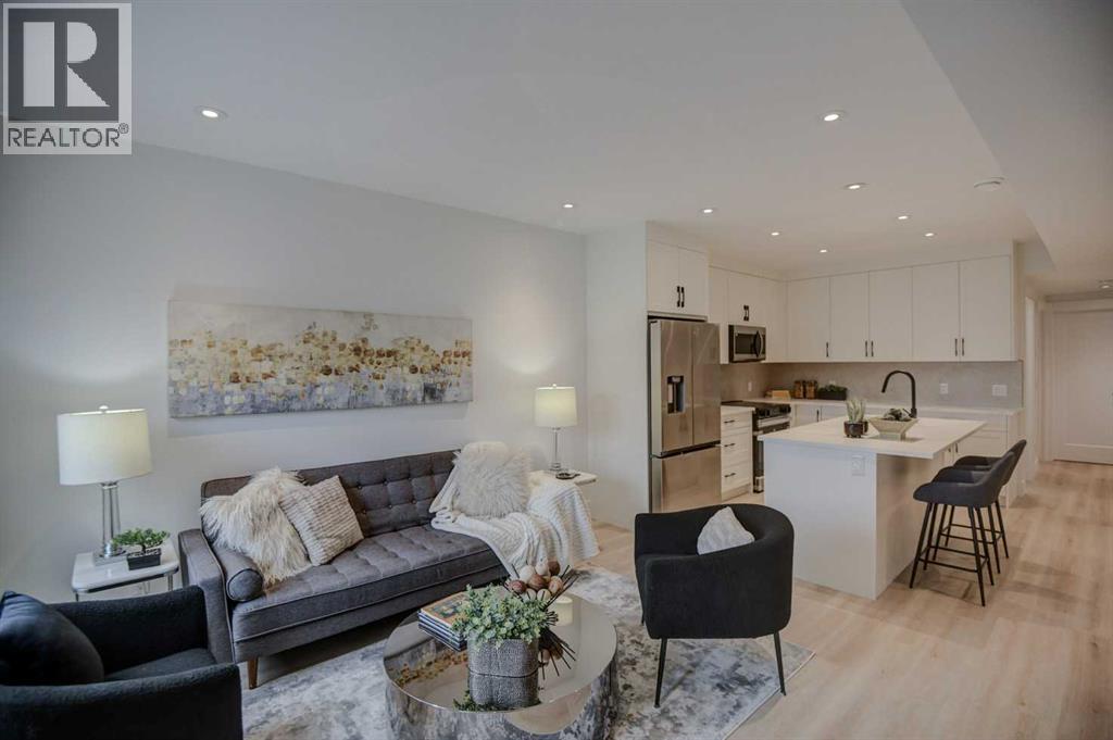 Single Family House for Sale in   Avenue NW Capitol Hill Calgary 