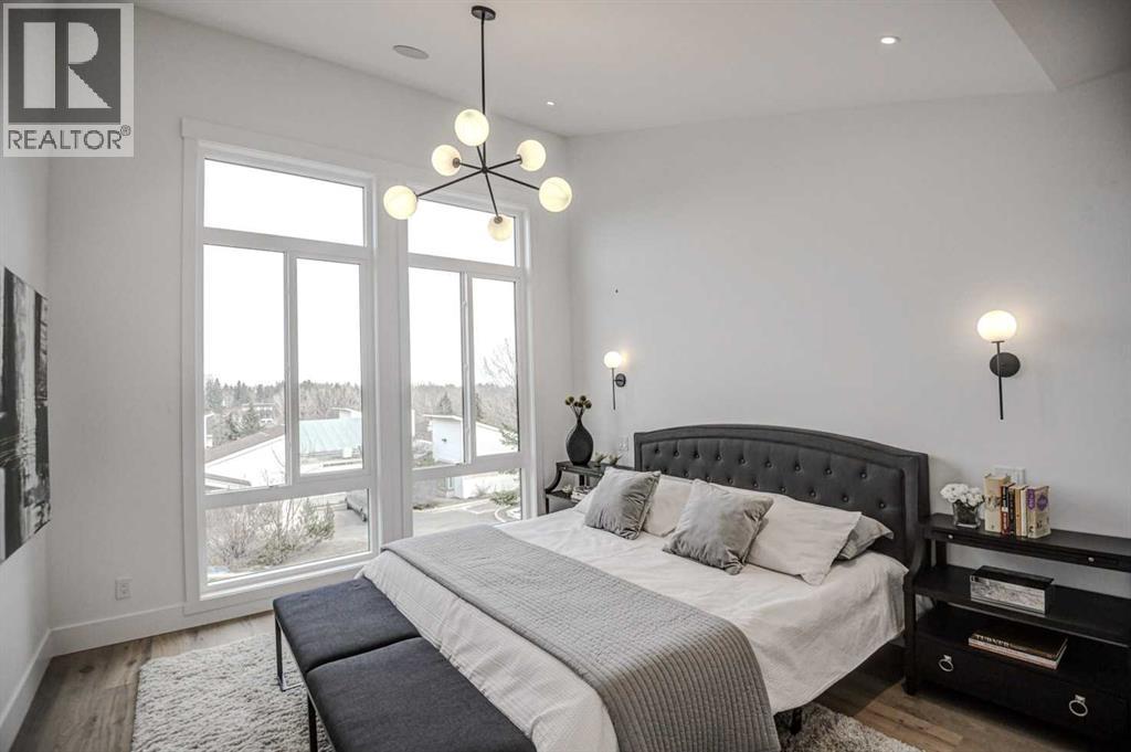 Single Family House for Sale in   Avenue NW Capitol Hill Calgary 