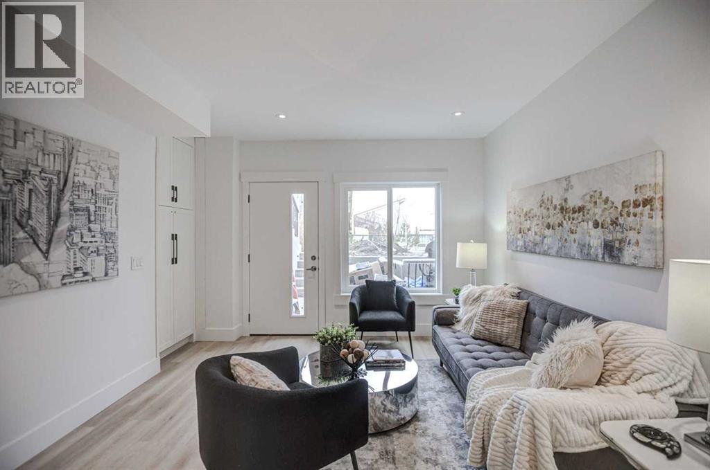 Single Family House for Sale in   Avenue NW Capitol Hill Calgary 