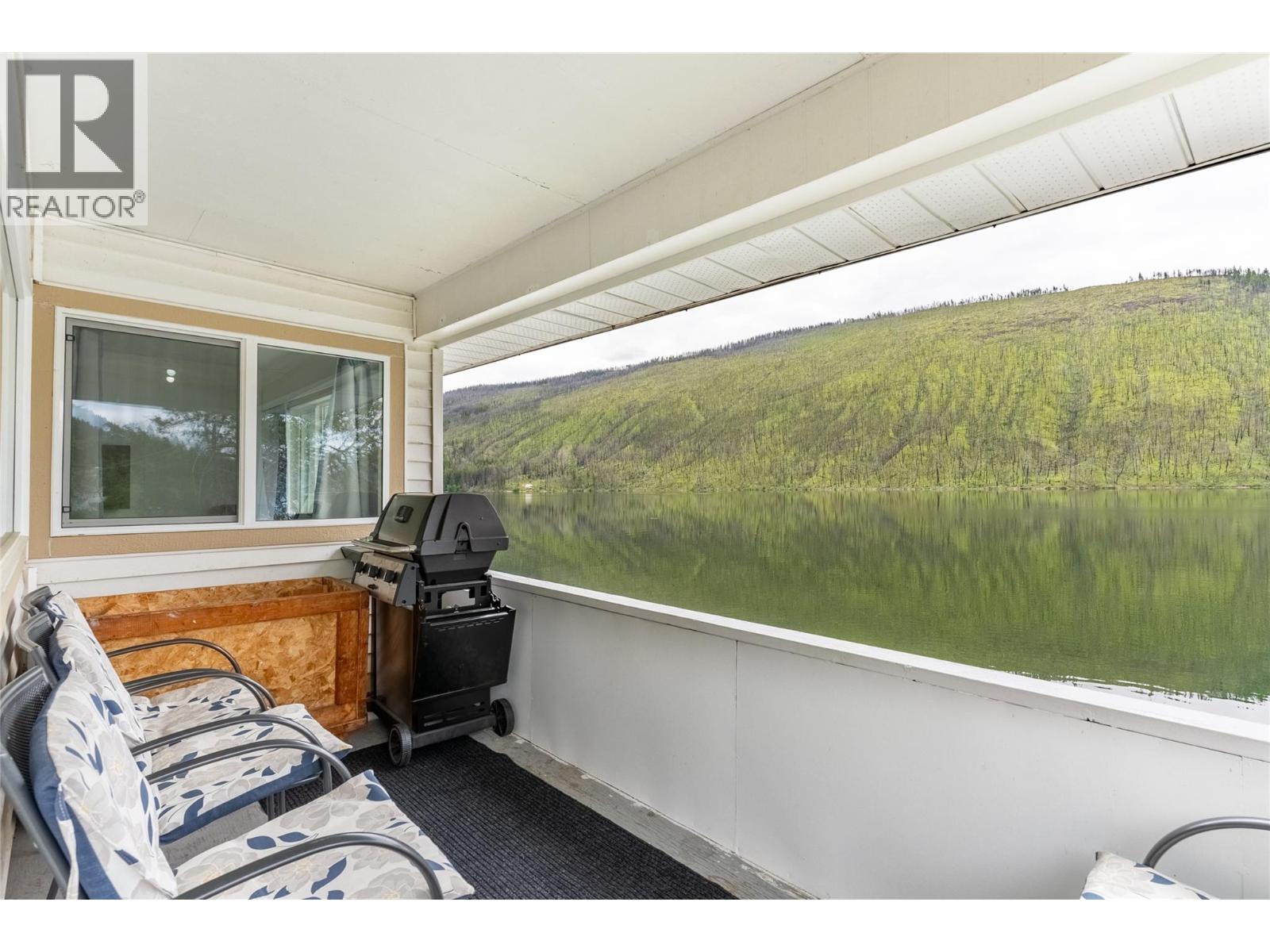 2526 Loon Lake Road, Loon Lake