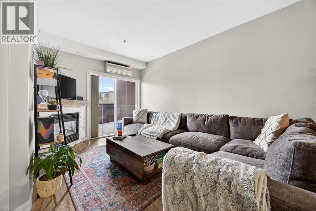 Single Family House for Sale in   A Street SW Bankview Calgary 