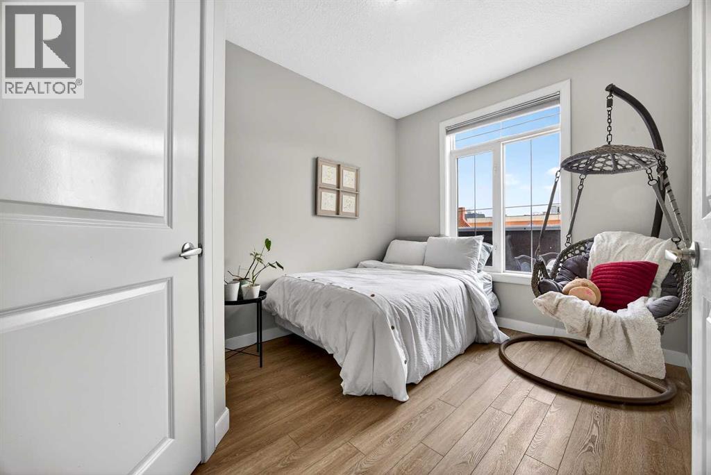 Single Family House for Sale in   A Street SW Bankview Calgary 