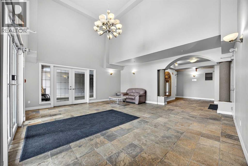 Single Family House for Sale in   A Street SW Bankview Calgary 