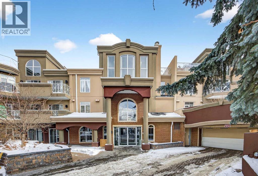 Single Family House for Sale in   A Street SW Bankview Calgary 