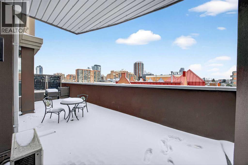 Single Family House for Sale in   A Street SW Bankview Calgary 