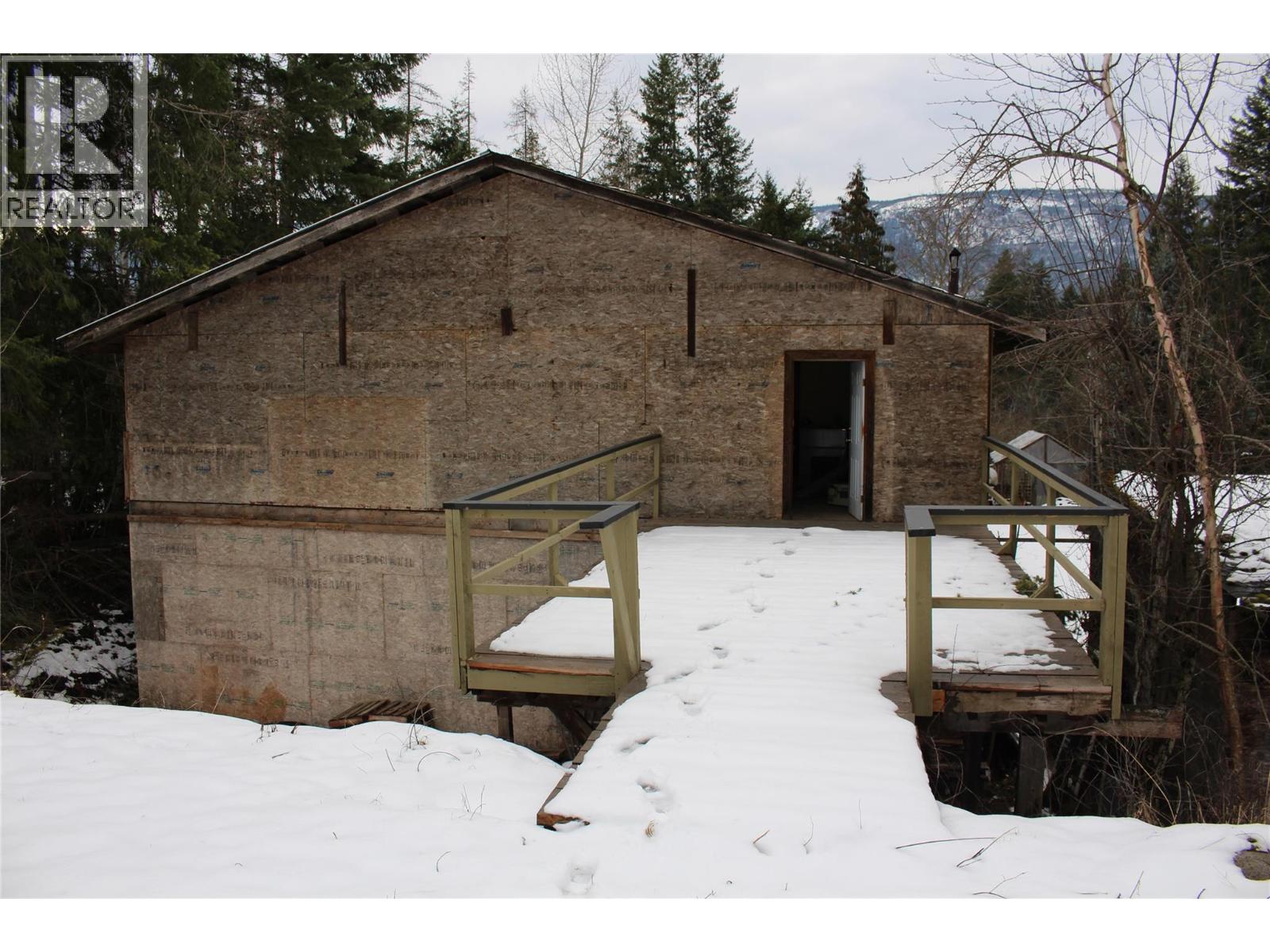 4850 FOOTHILL ROAD SW - 15