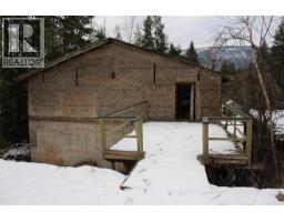Primary Bedroom - 4850 Foothill Road Sw, Salmon Arm, BC V1E3C2 Photo 15