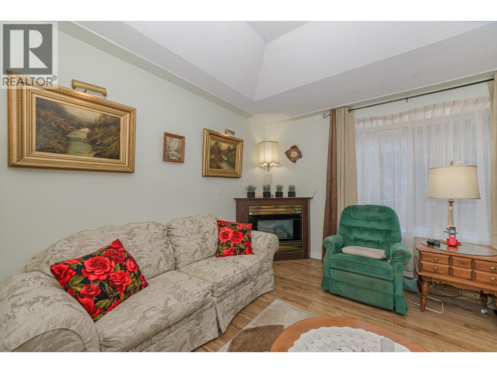 4850 FOOTHILL ROAD SW - 36