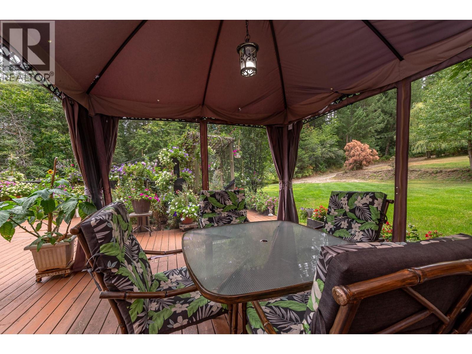 4850 Foothill Road SW - 7