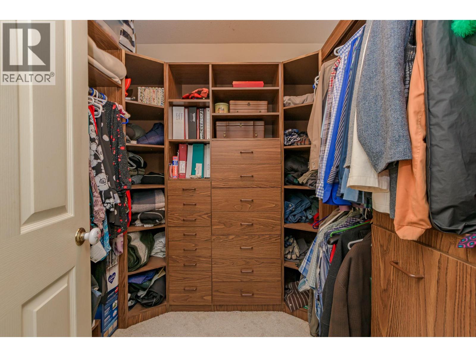 4850 FOOTHILL ROAD SW - 44