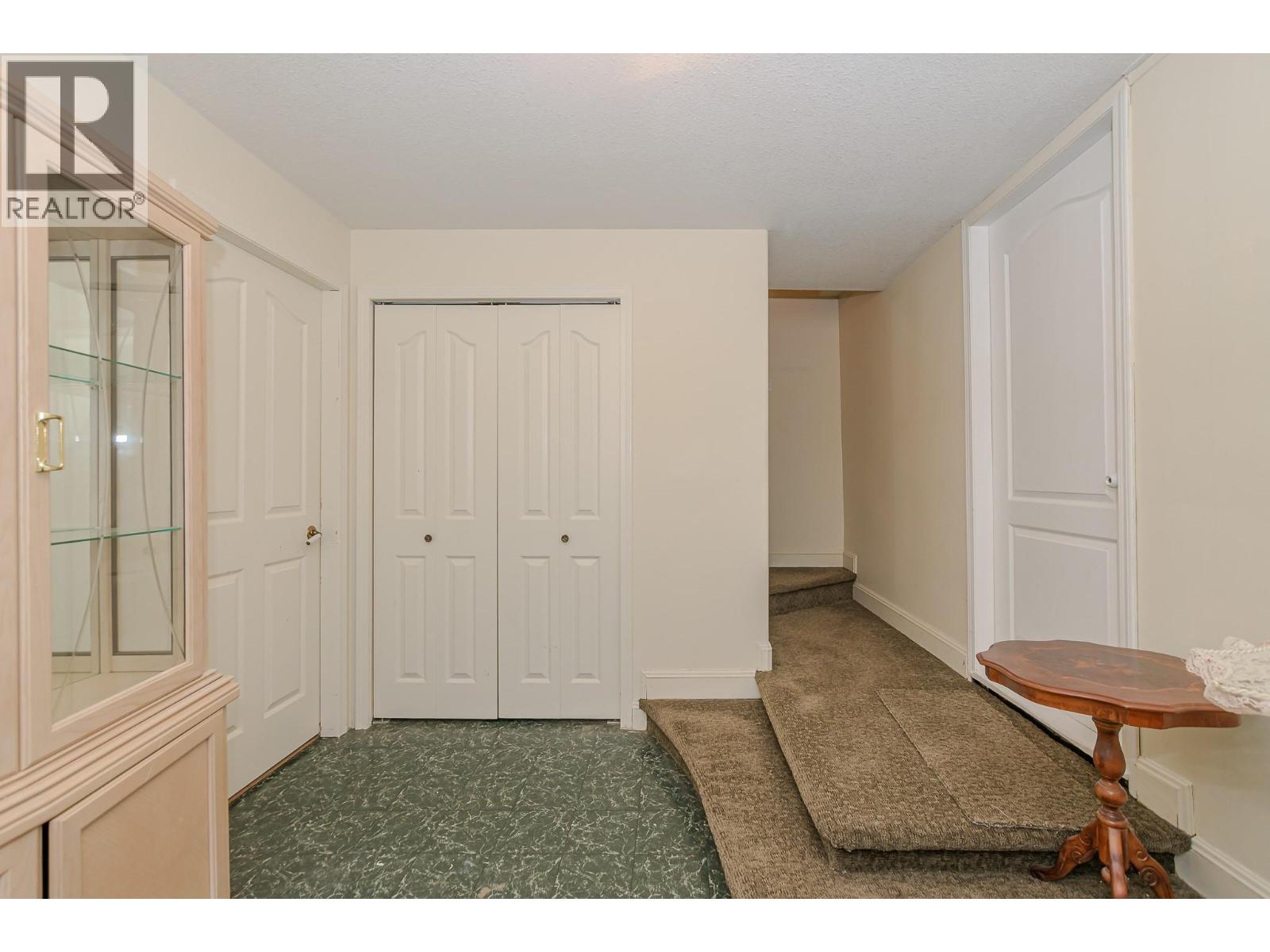 4850 FOOTHILL ROAD SW - 45