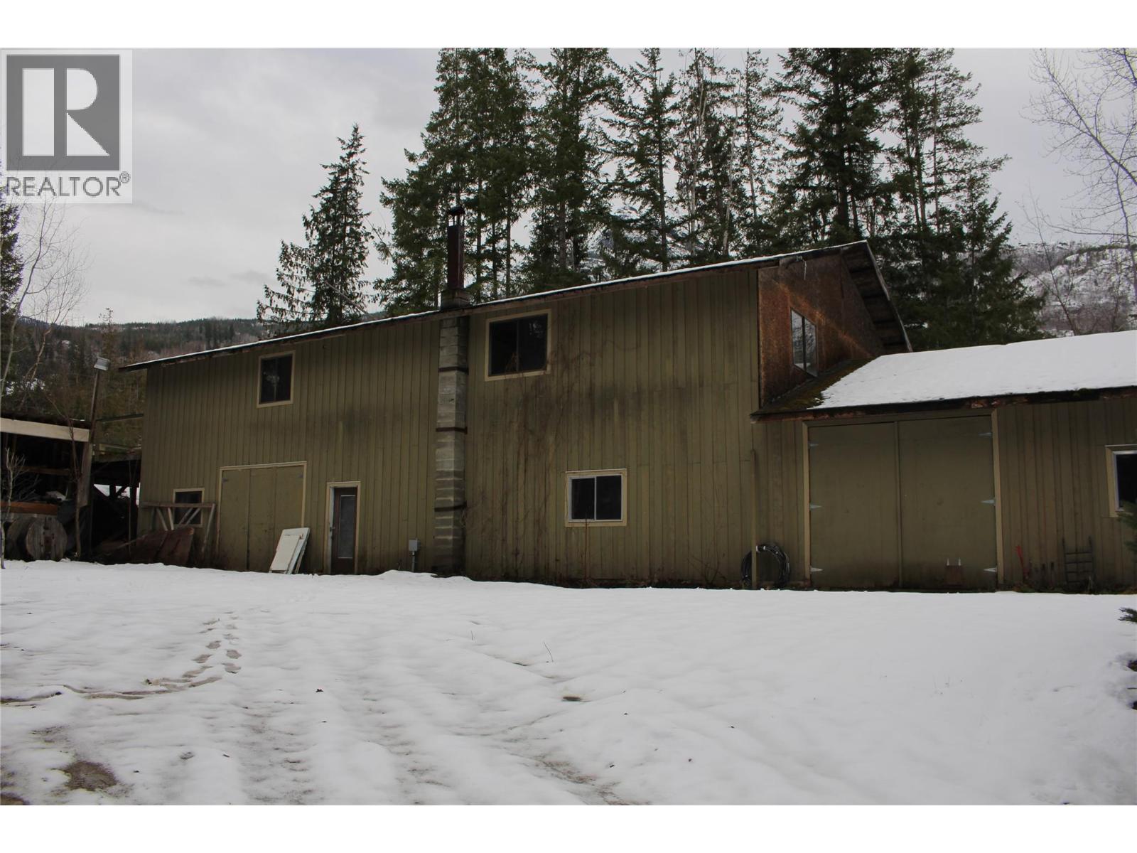 4850 FOOTHILL ROAD SW - 14