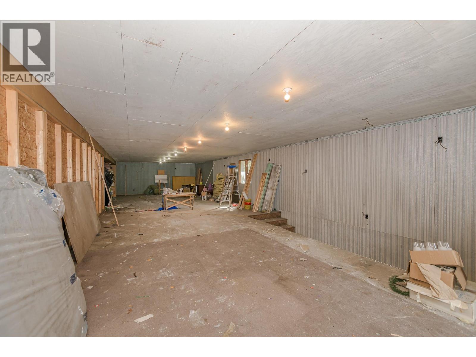 4850 FOOTHILL ROAD SW - 63