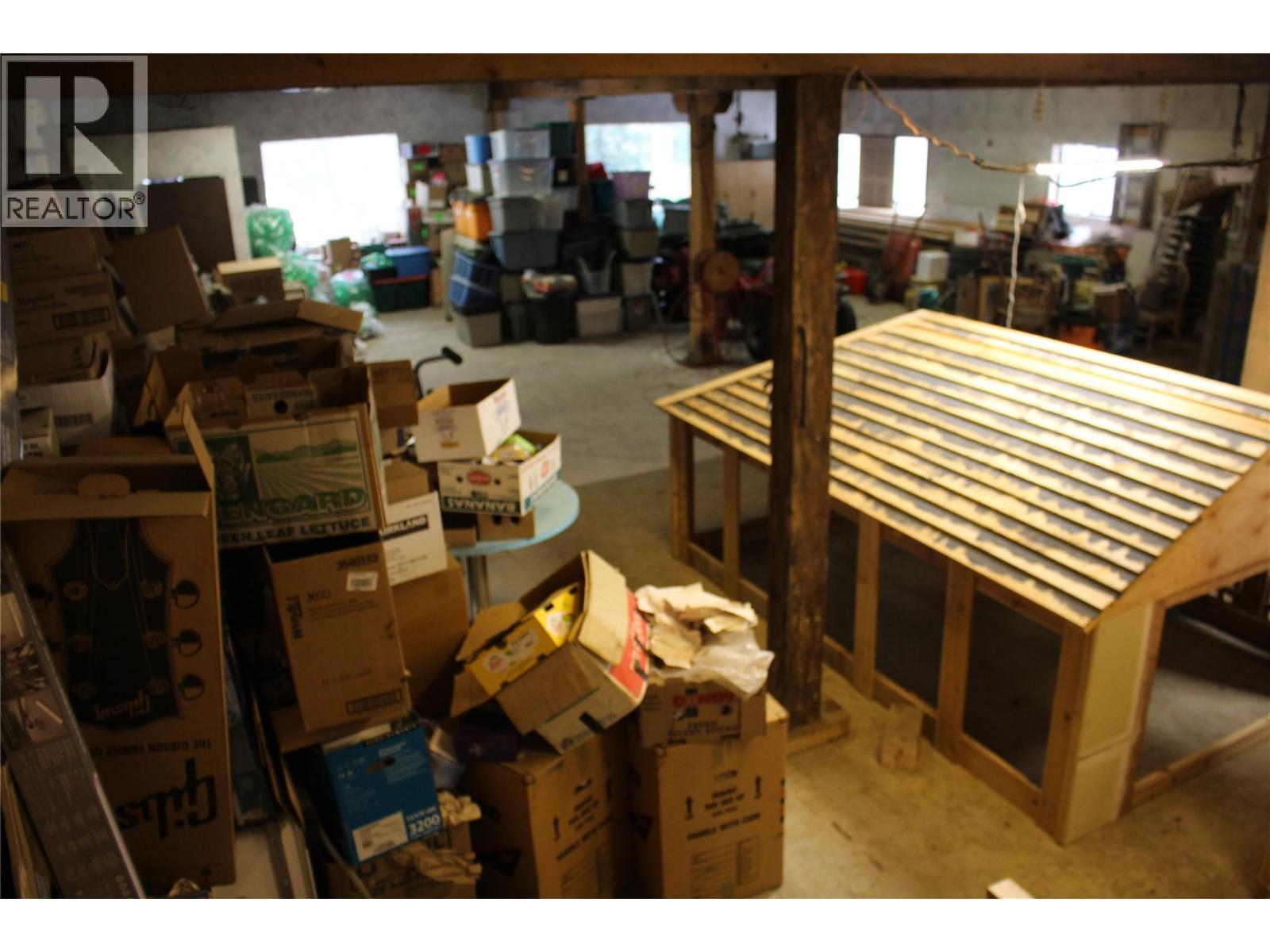 4850 FOOTHILL ROAD SW - 68