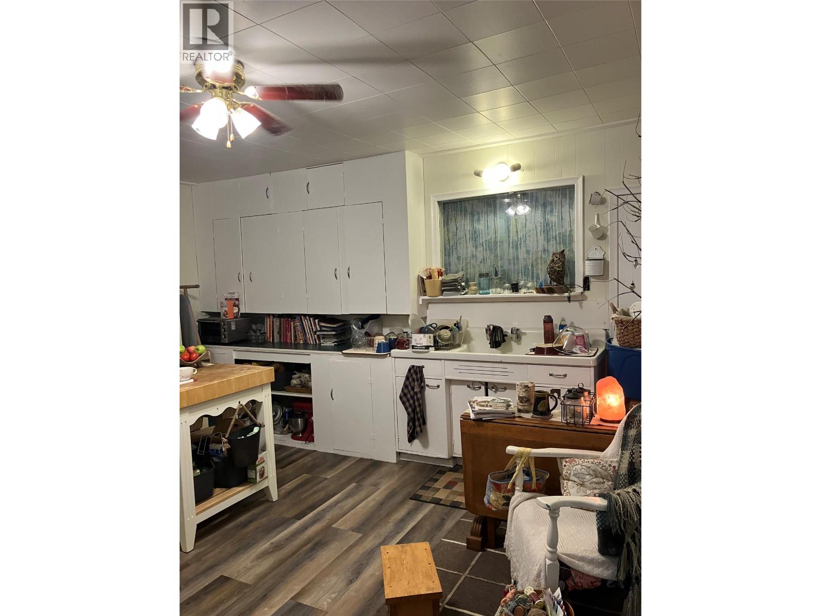 4850 Foothill Road SW - 86