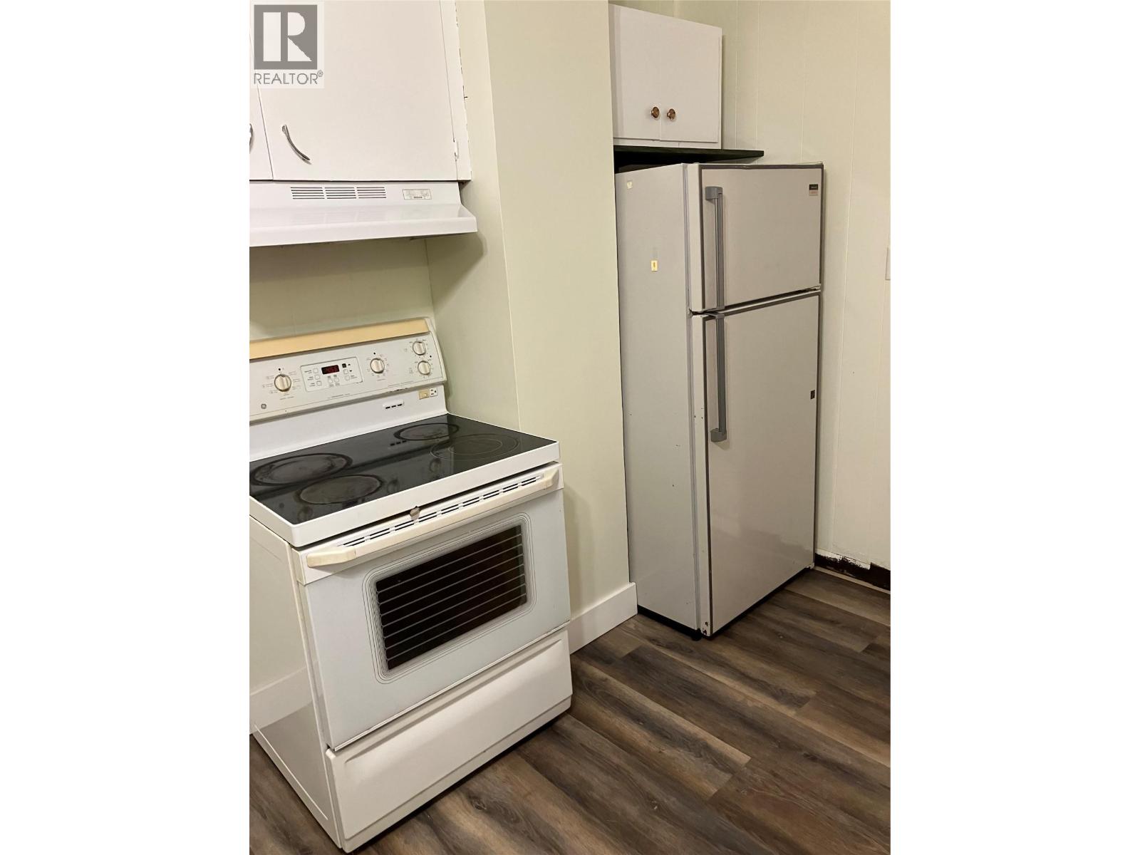 4850 FOOTHILL ROAD SW - 74