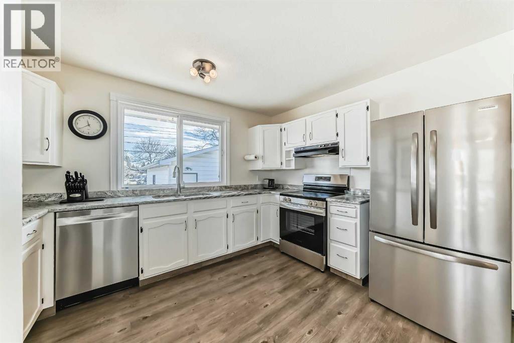 Single Family House Bungalow for Sale in  Huntridge Road NE Huntington Hills Calgary 