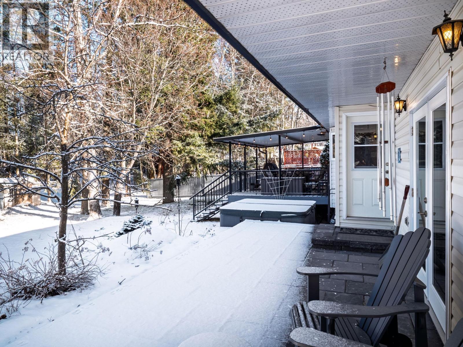 3015 RIDGEVIEW DRIVE - 23