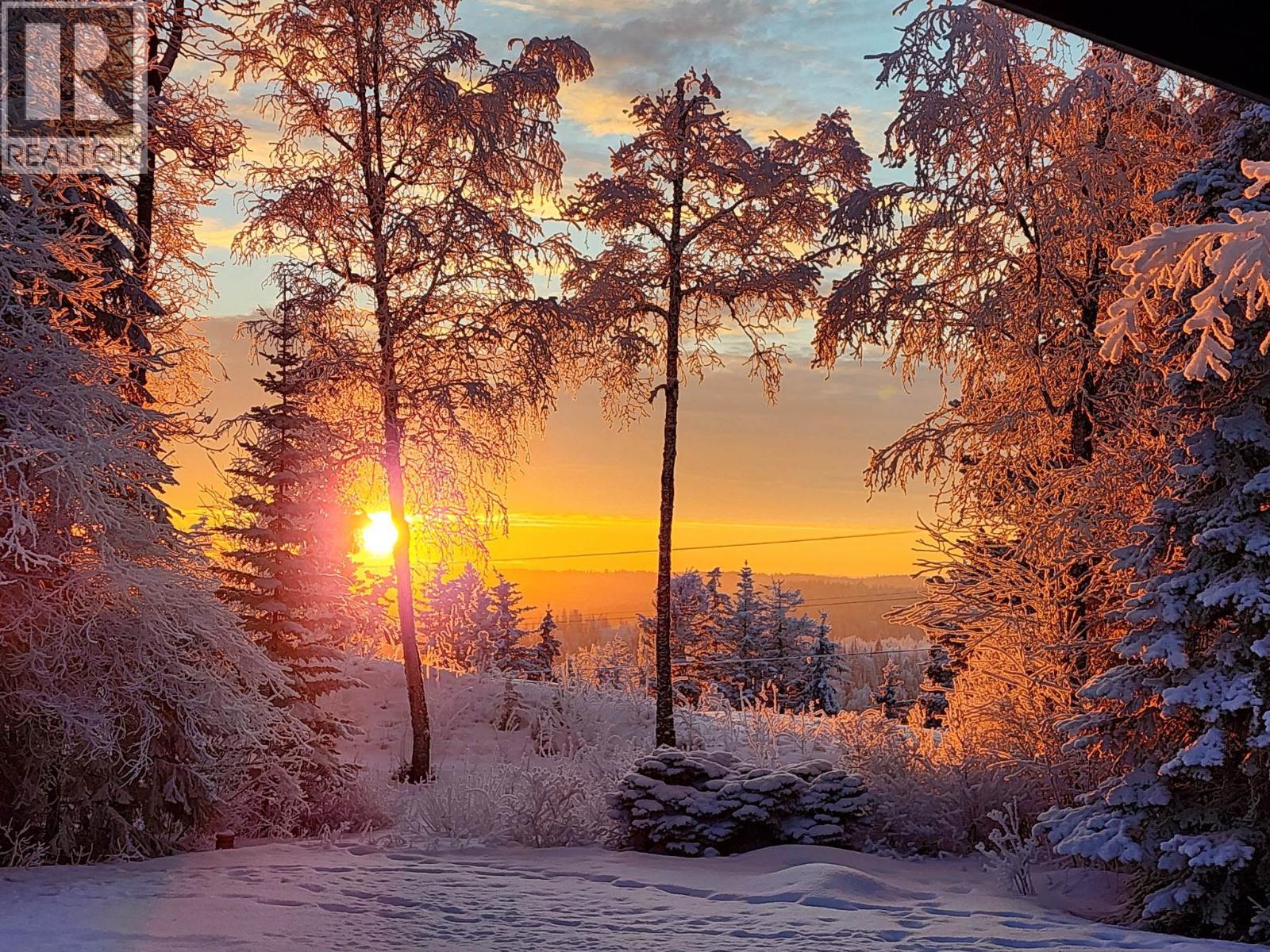 3015 RIDGEVIEW DRIVE - 33