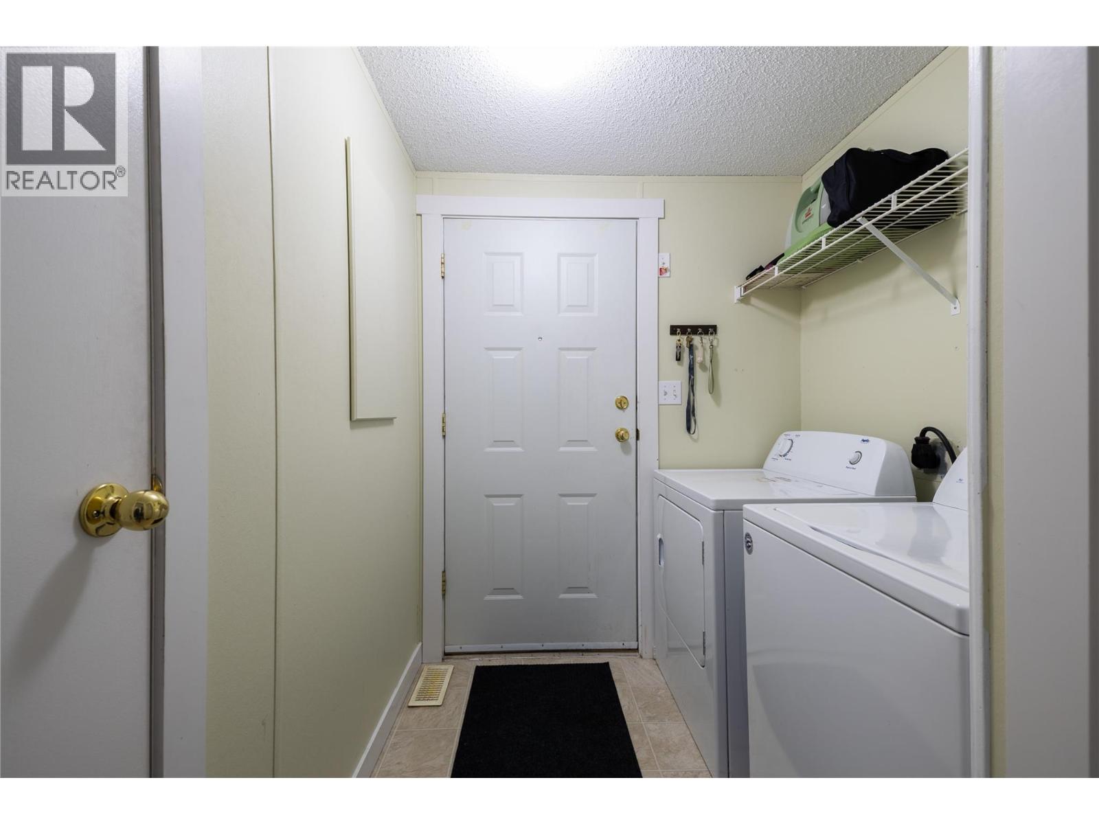 #77 1555 HOWE Road - 24