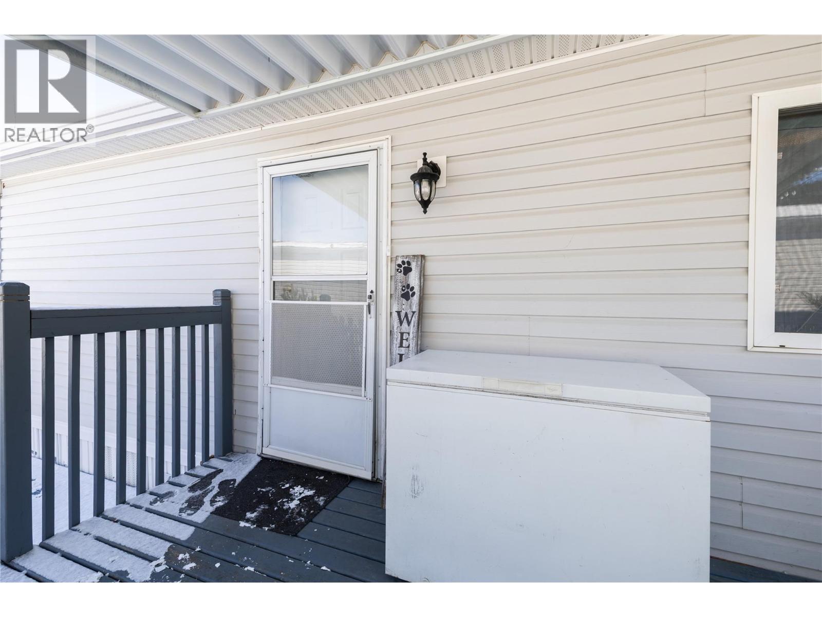 #77 1555 HOWE ROAD - 5