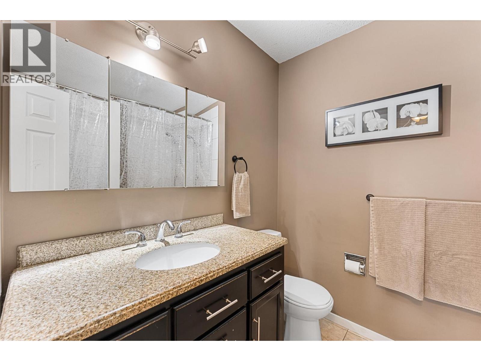 859 Francis Avenue, Kelowna