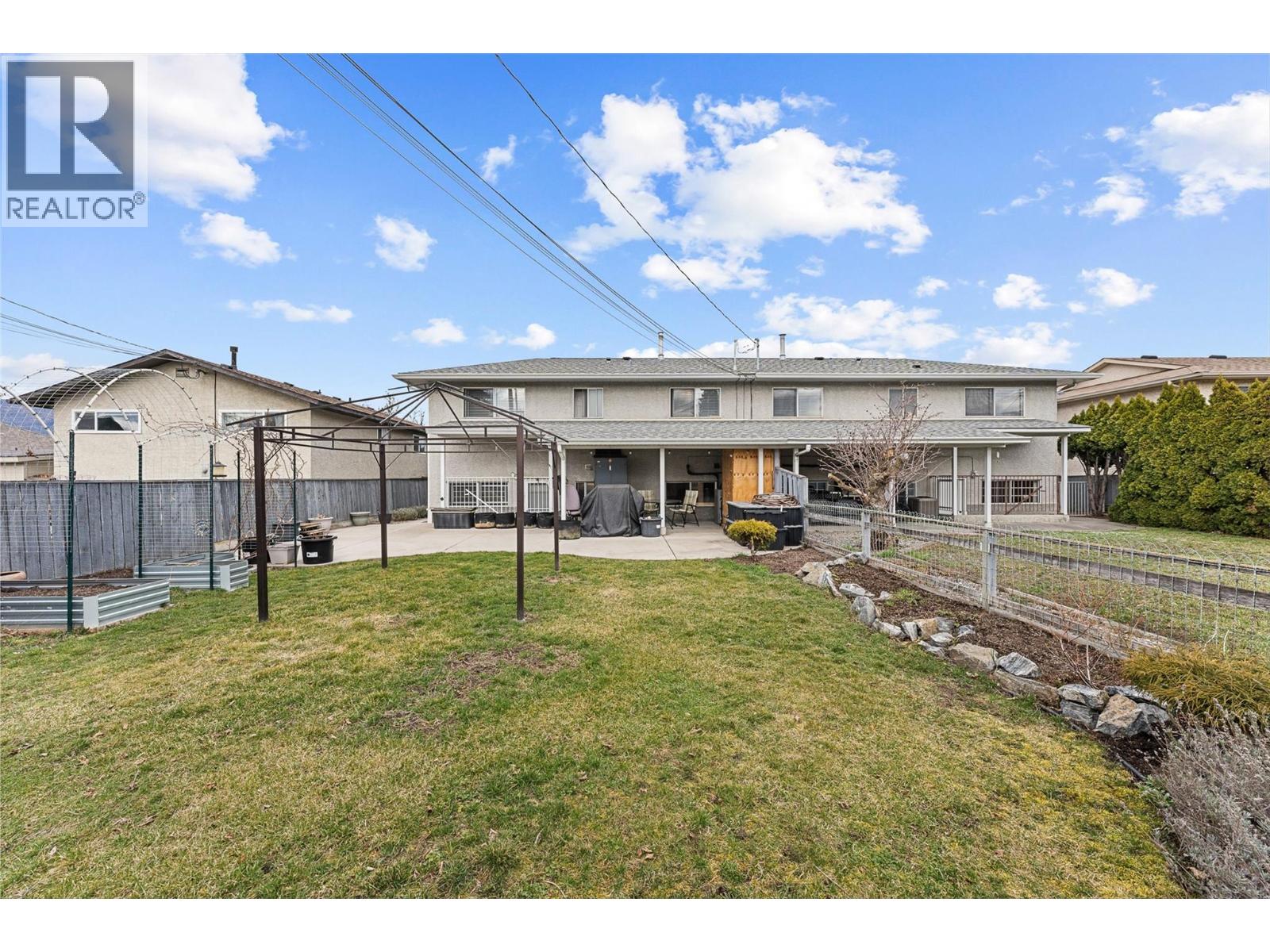 859 Francis Avenue, Kelowna