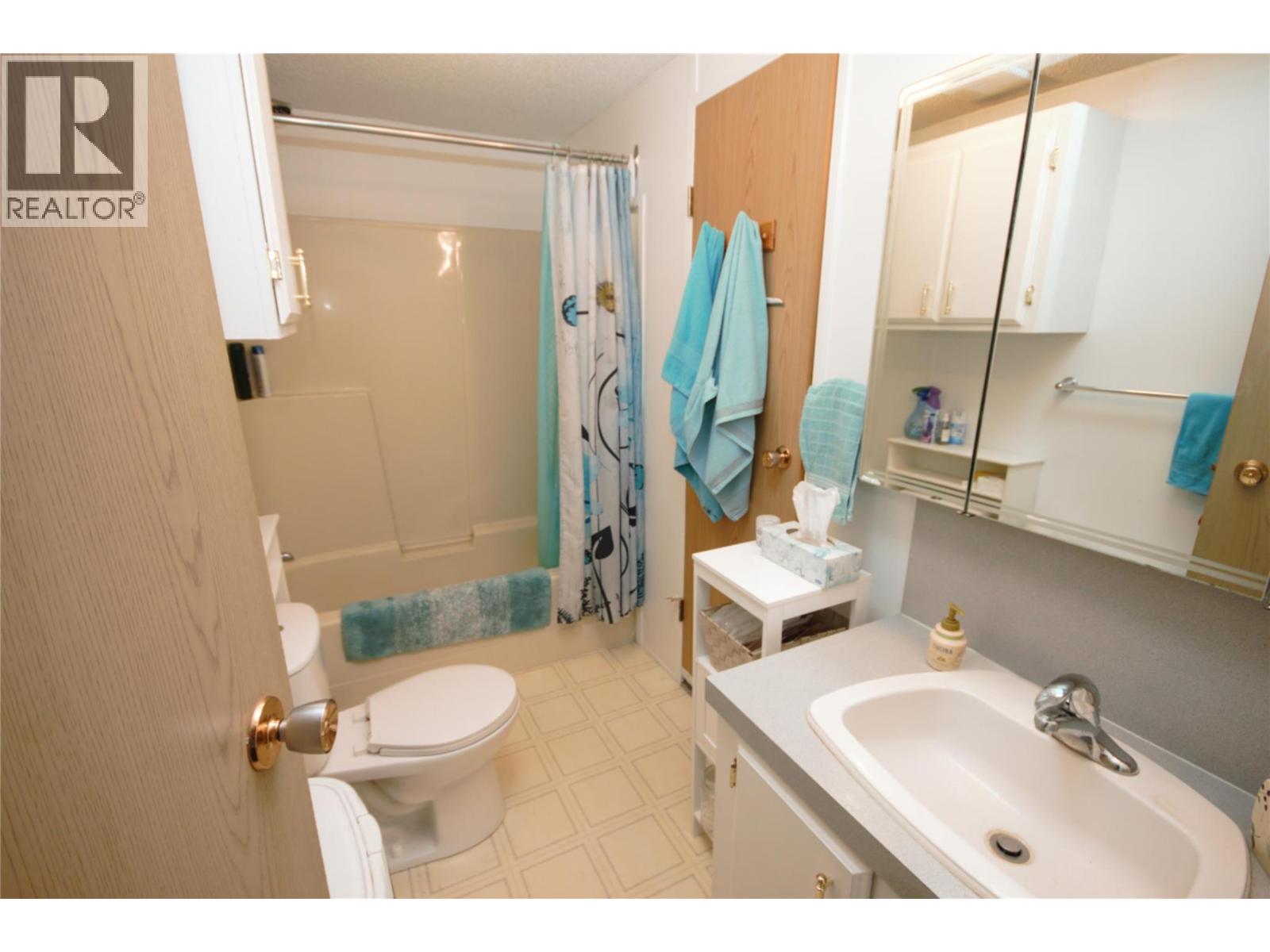 4505 Mclean Creek Road Unit# D9, Okanagan Falls