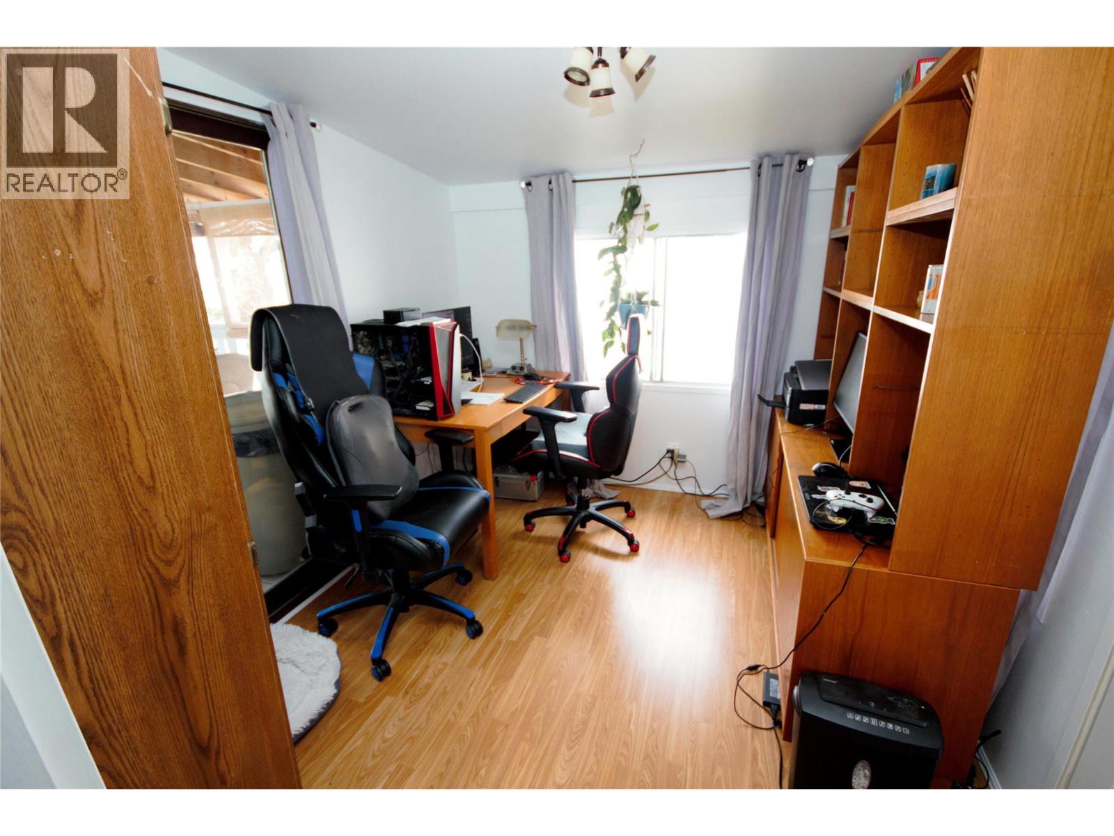 #D9 4505 Mclean Creek Road - 13