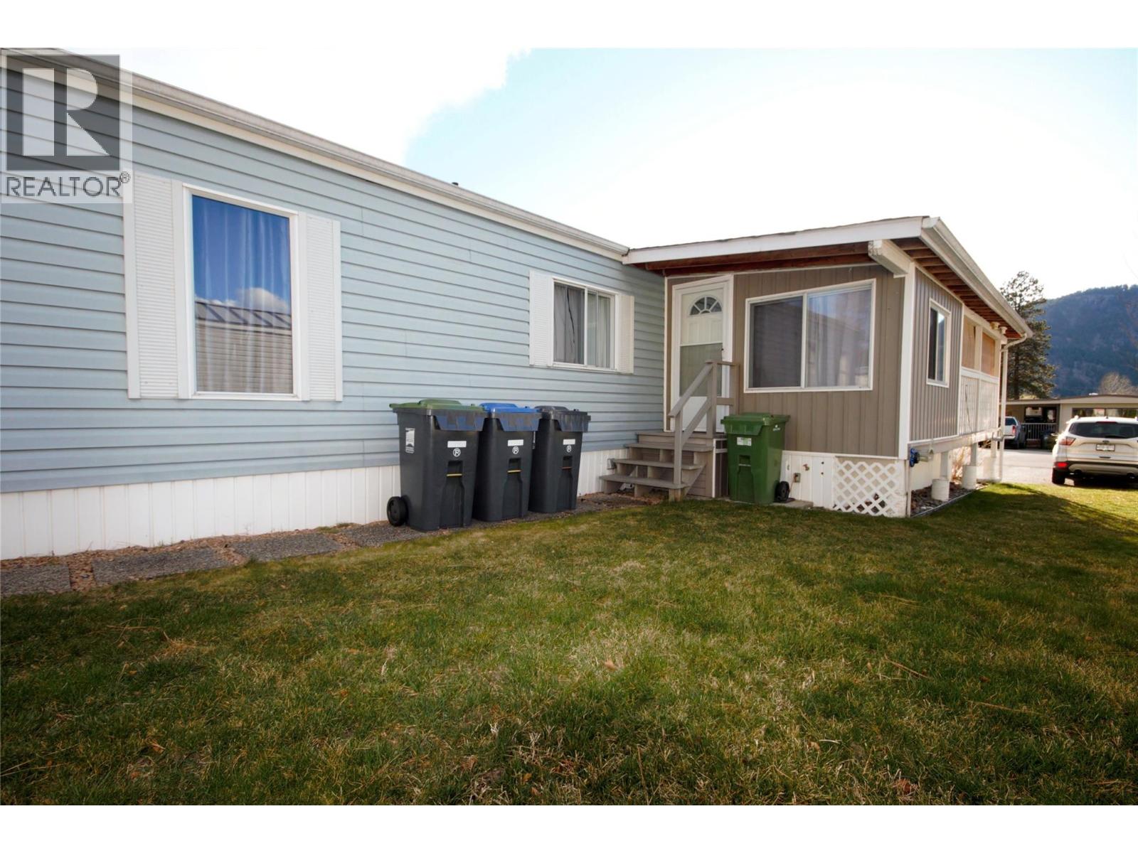 #D9 4505 Mclean Creek Road - 21